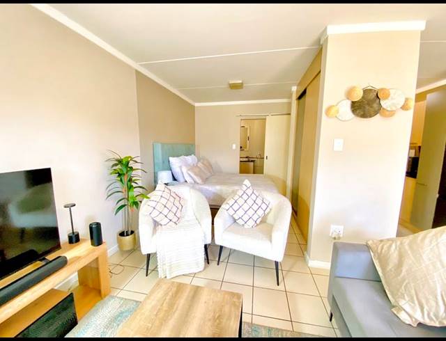 1 BEDROOM APARTMENT FOR SALE IN DAINFERN